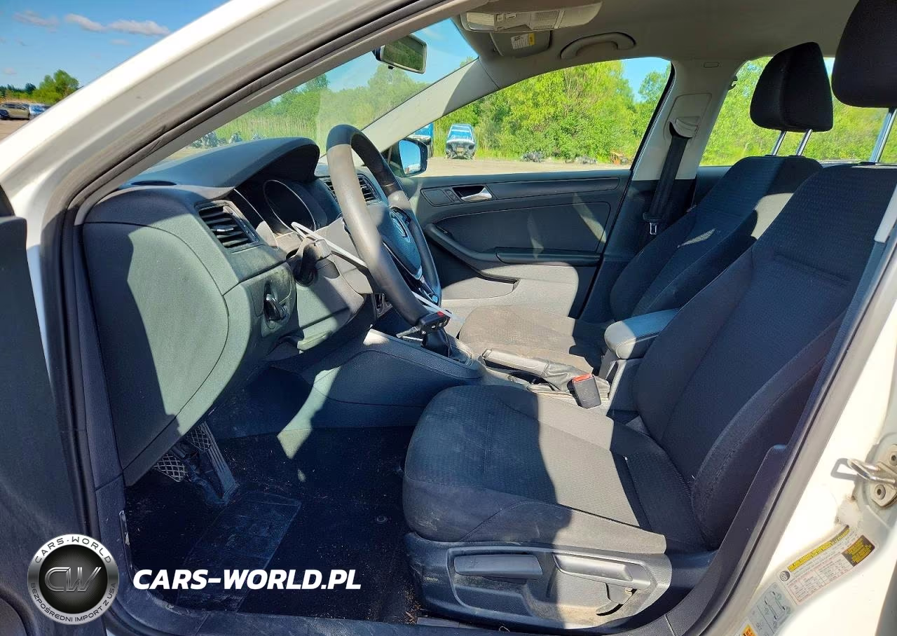 2016 Volkswagen Jetta S VIN:3VW167AJ4GM370990 - 7