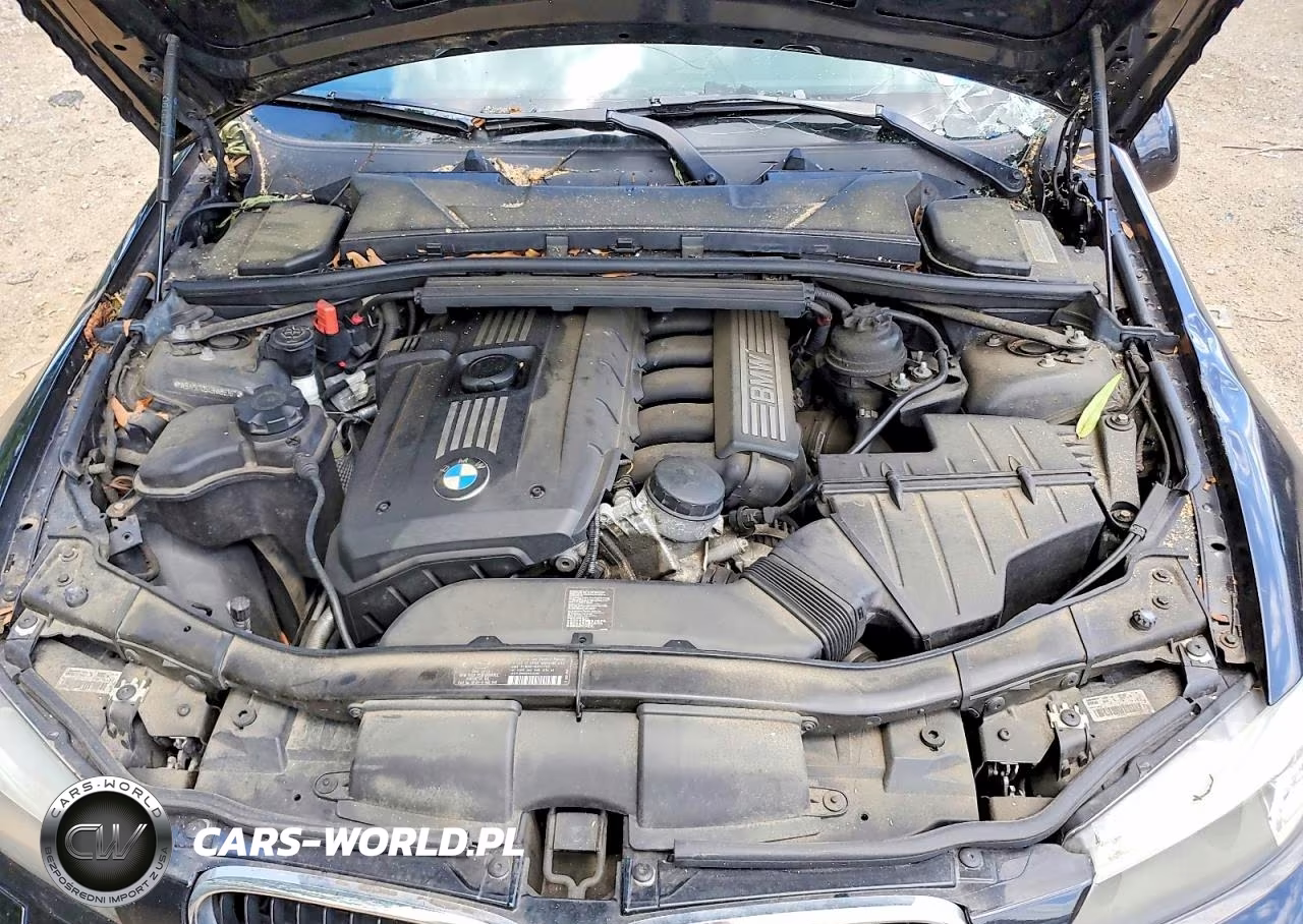2011 BMW 328 Xi VIN:WBAPK7G54BNN86367 - 11