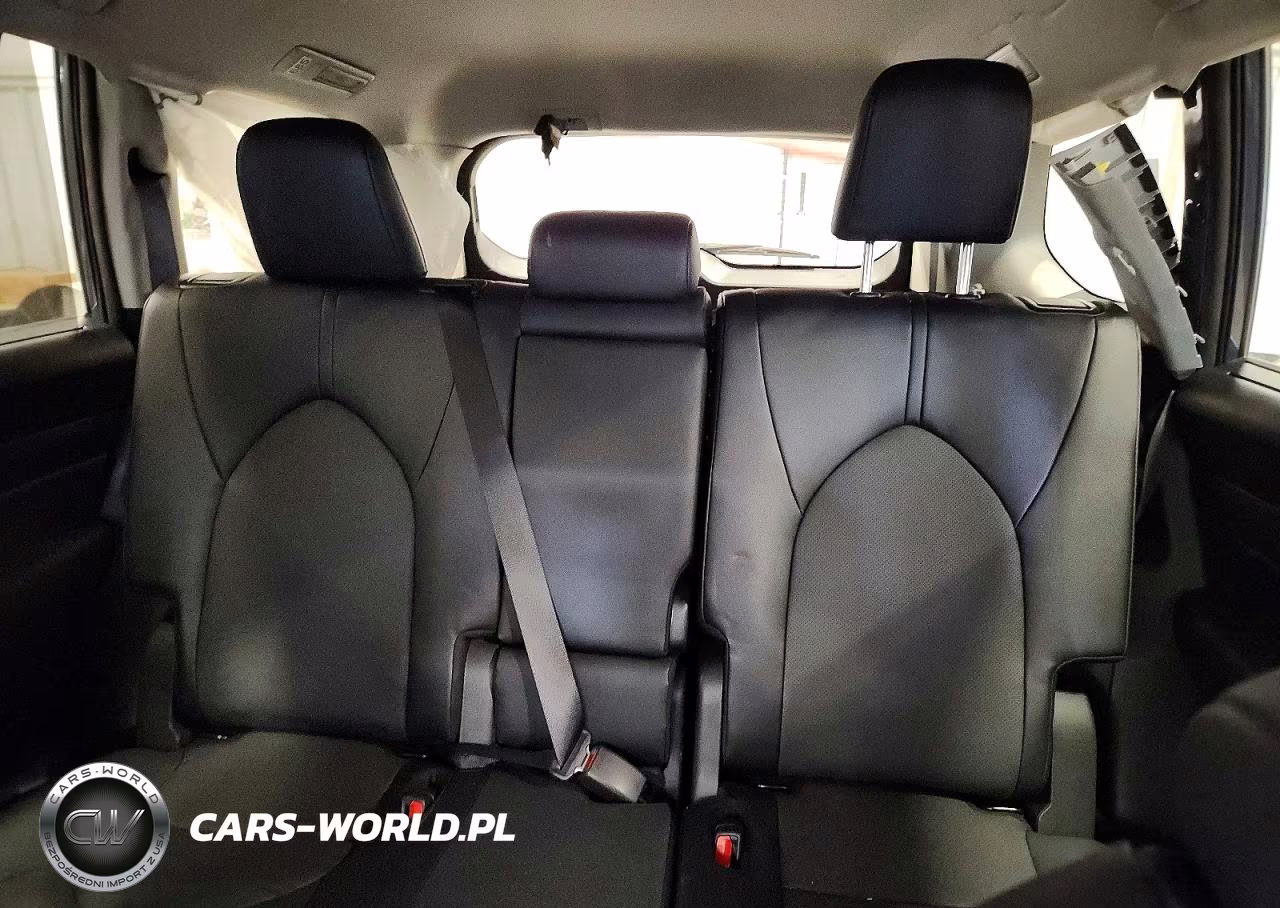 2024 Toyota Grand Highlander Xle VIN:5TDAAAB54RS021556 - 10