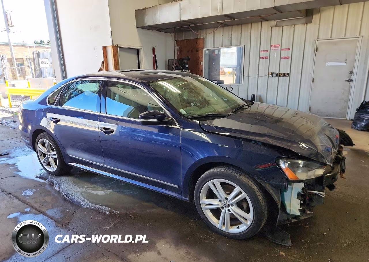 2013 Volkswagen Passat Sel VIN:1VWCN7A31DC068065 - 4