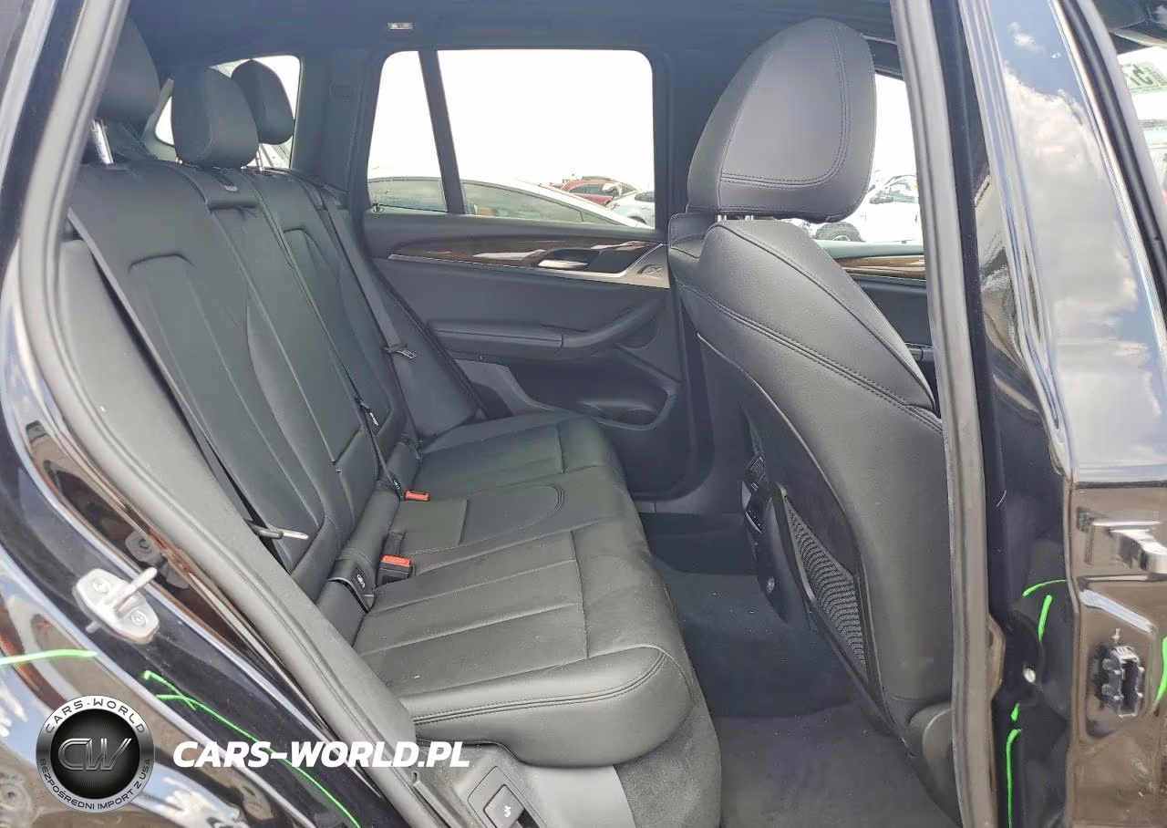 2018 BMW X3 xDrive30I VIN:5UXTR9C50JLD60451 - 10