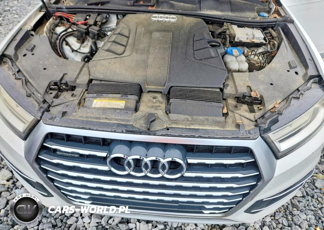 2017 Audi Q7 Premium Plus VIN:WA1LAAF71HD012970 - 12
