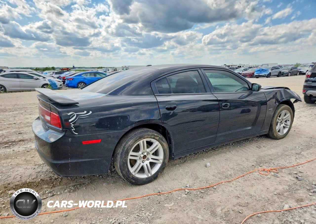 2011 Dodge Charger R VIN:2B3CL5CT7BH535639 - 3