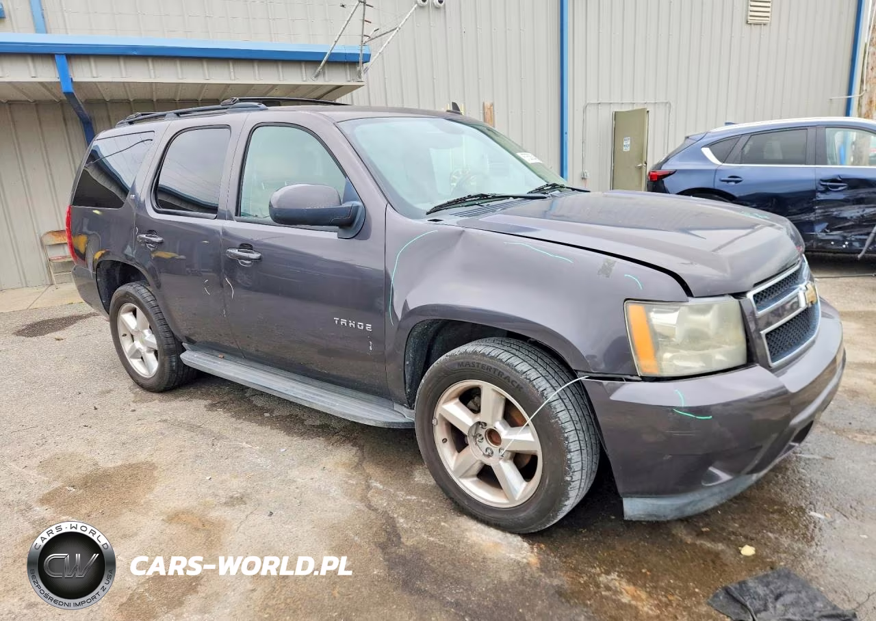 2011 Chevrolet Tahoe C1500 Lt VIN:1GNSCBE09BR235989 - 4
