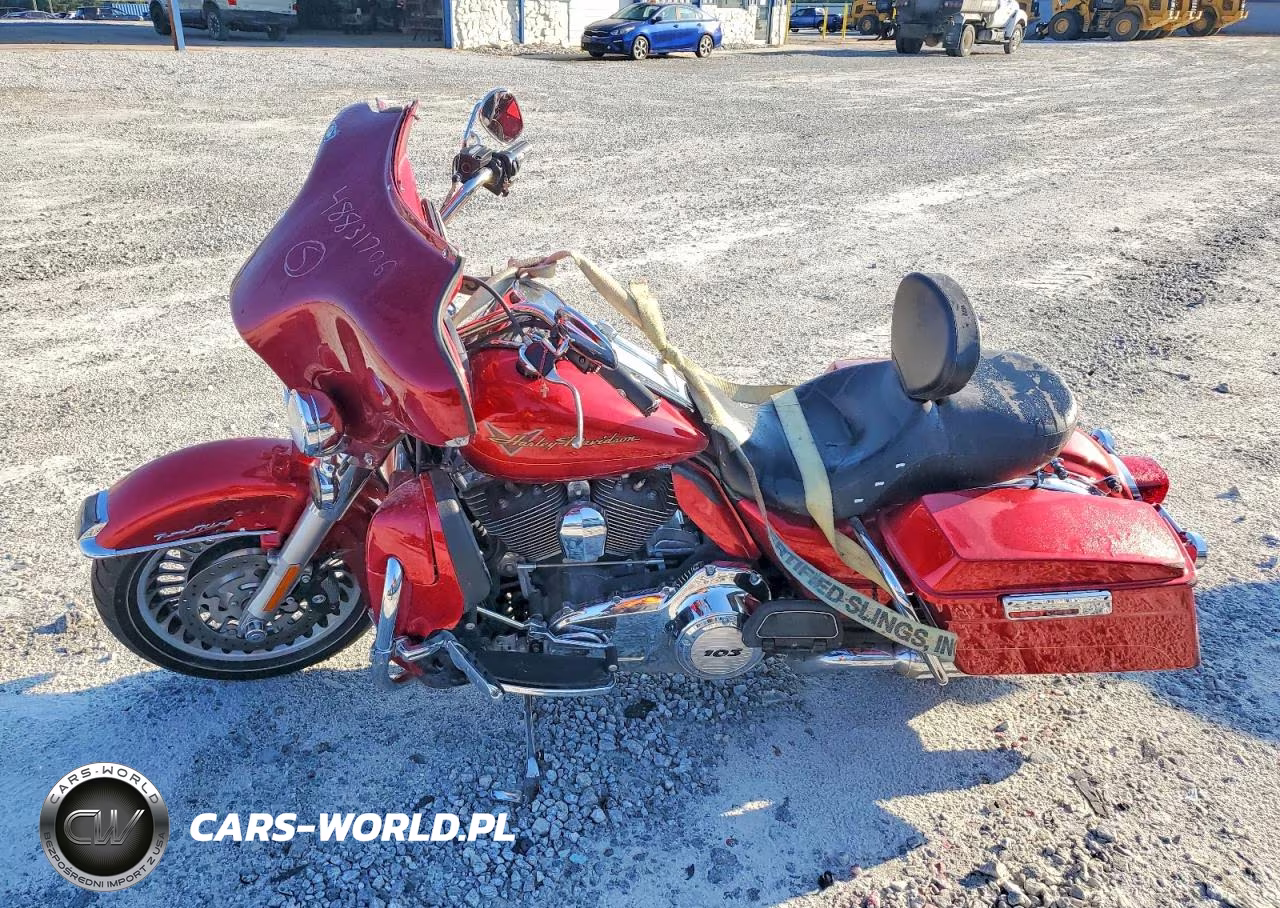 2013 Harley-Davidson Flhr Road King VIN:1HD1FBM17DB688699 - 3