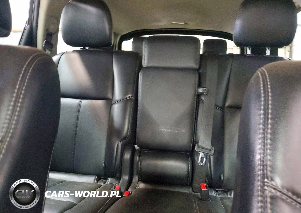 2020 Nissan Pathfinder Sl VIN:5N1DR2CM0LC615356 - 10
