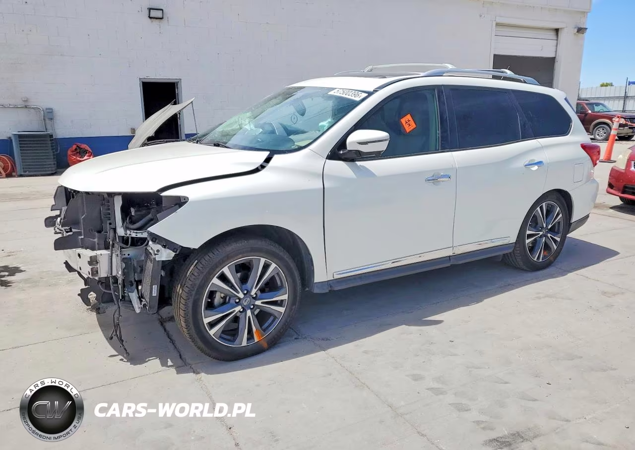 2018 Nissan Pathfinder Platinum