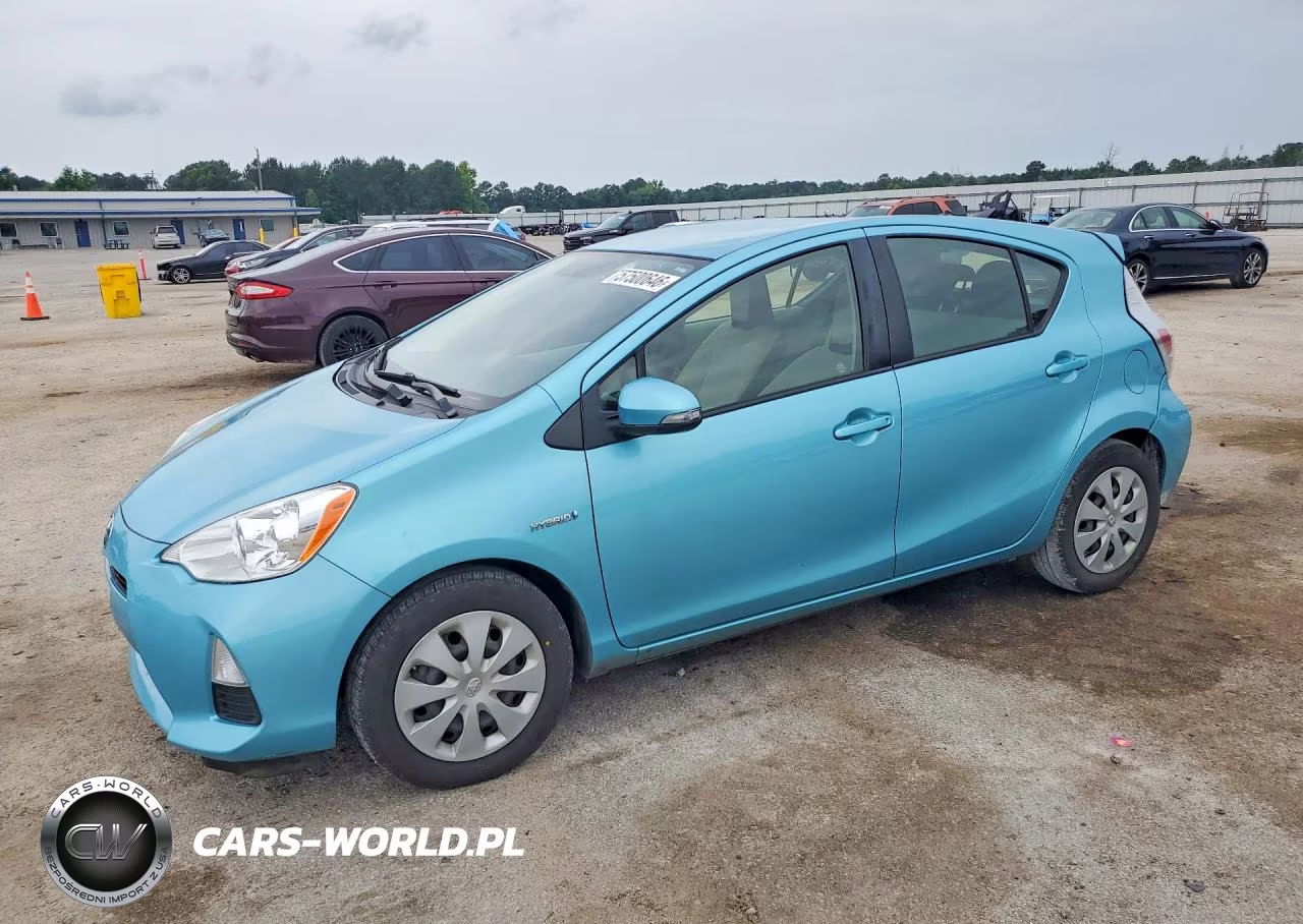 2014 Toyota Prius C One