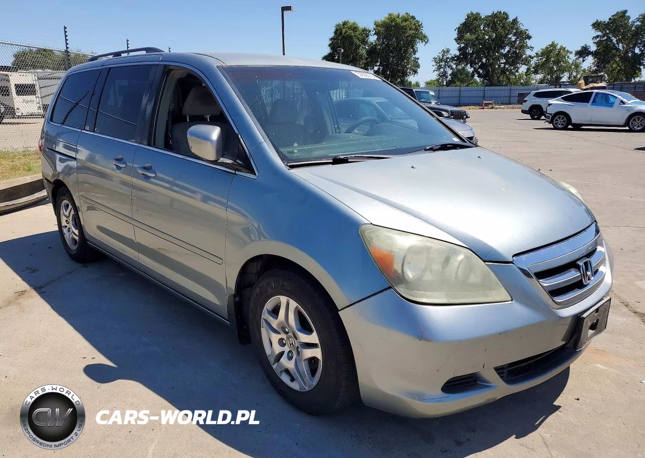 2005 Honda Odyssey Ex VIN:5FNRL38455B116956 - 4