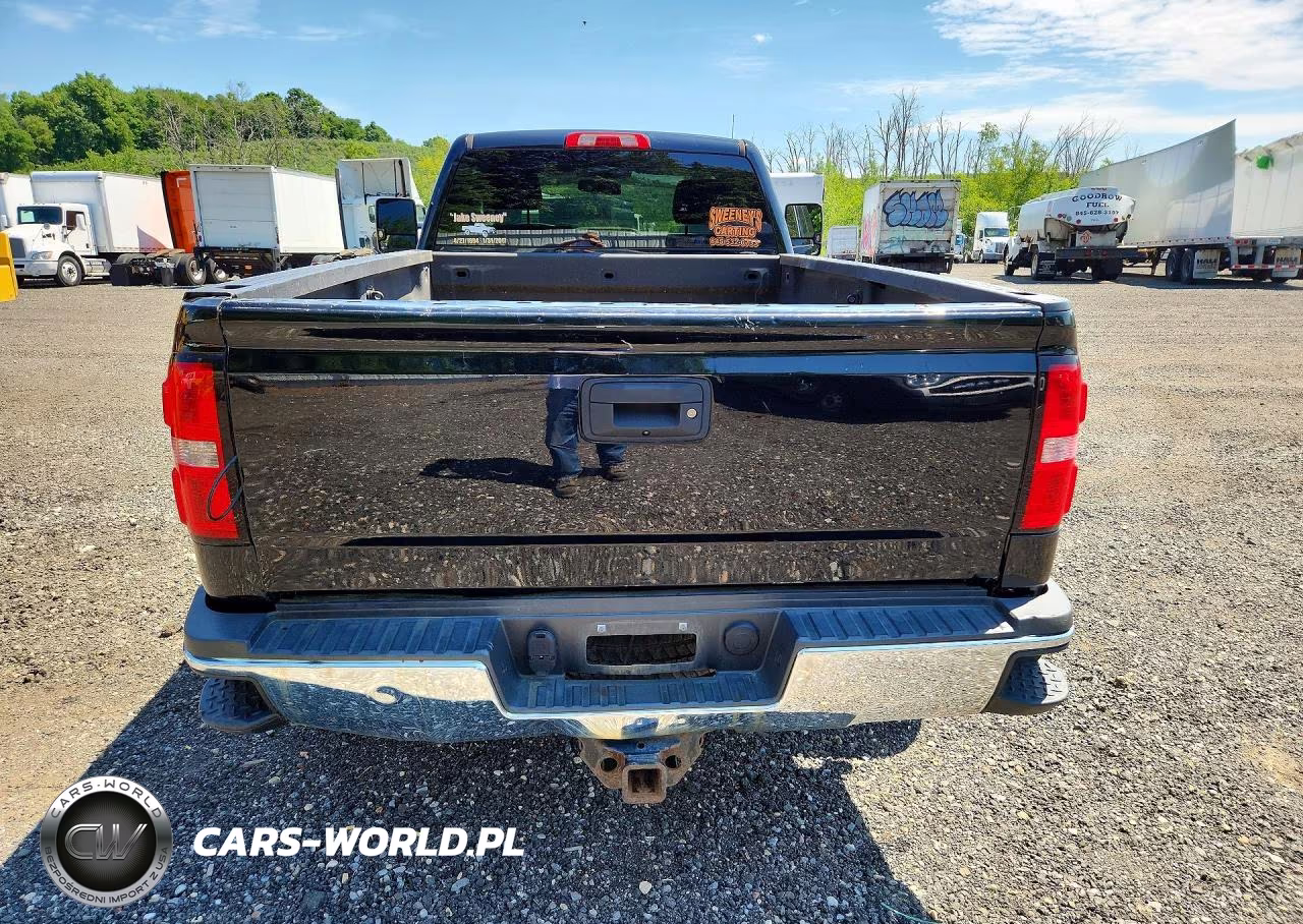 2018 GMC Sierra K3500 VIN:1GT32VCG4JZ324241 - 6