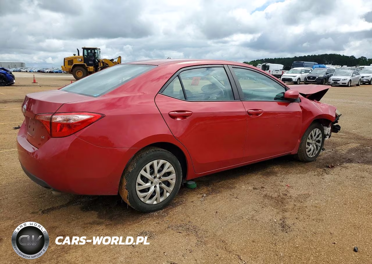 2019 Toyota Corolla Le VIN:2T1BURHE8KC236034 - 3