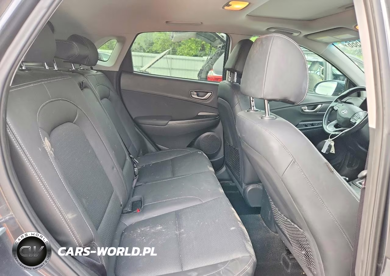 2020 Hyundai Kona Ultimate VIN:KM8K53A57LU422748 - 10