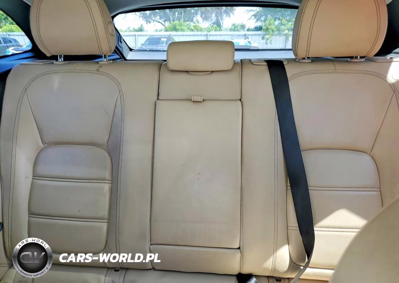 2018 Jaguar F-Pace Prestige VIN:SADCK2FX0JA266724 - 10