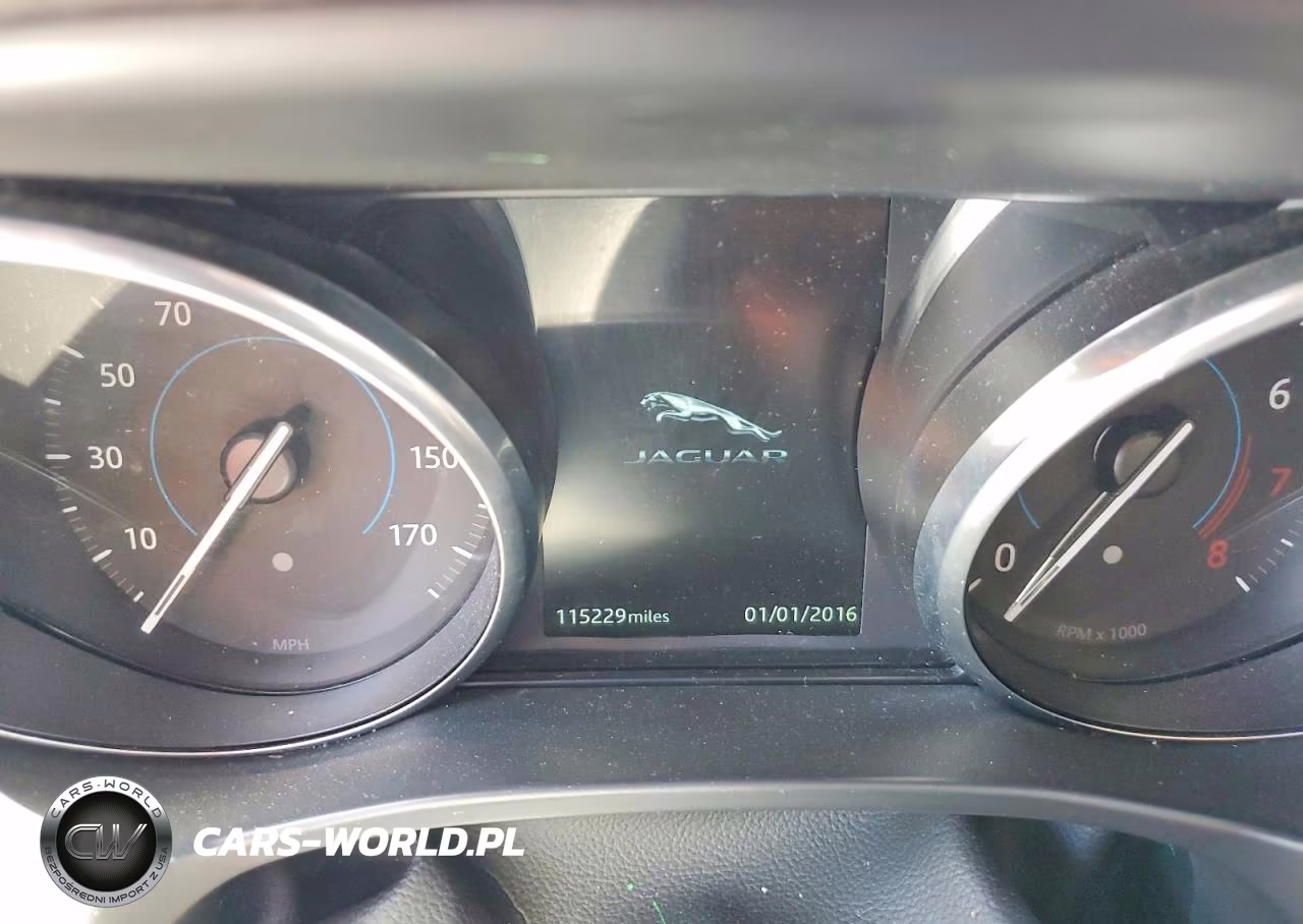 2018 Jaguar F-Pace Prestige VIN:SADCK2FX0JA266724 - 9