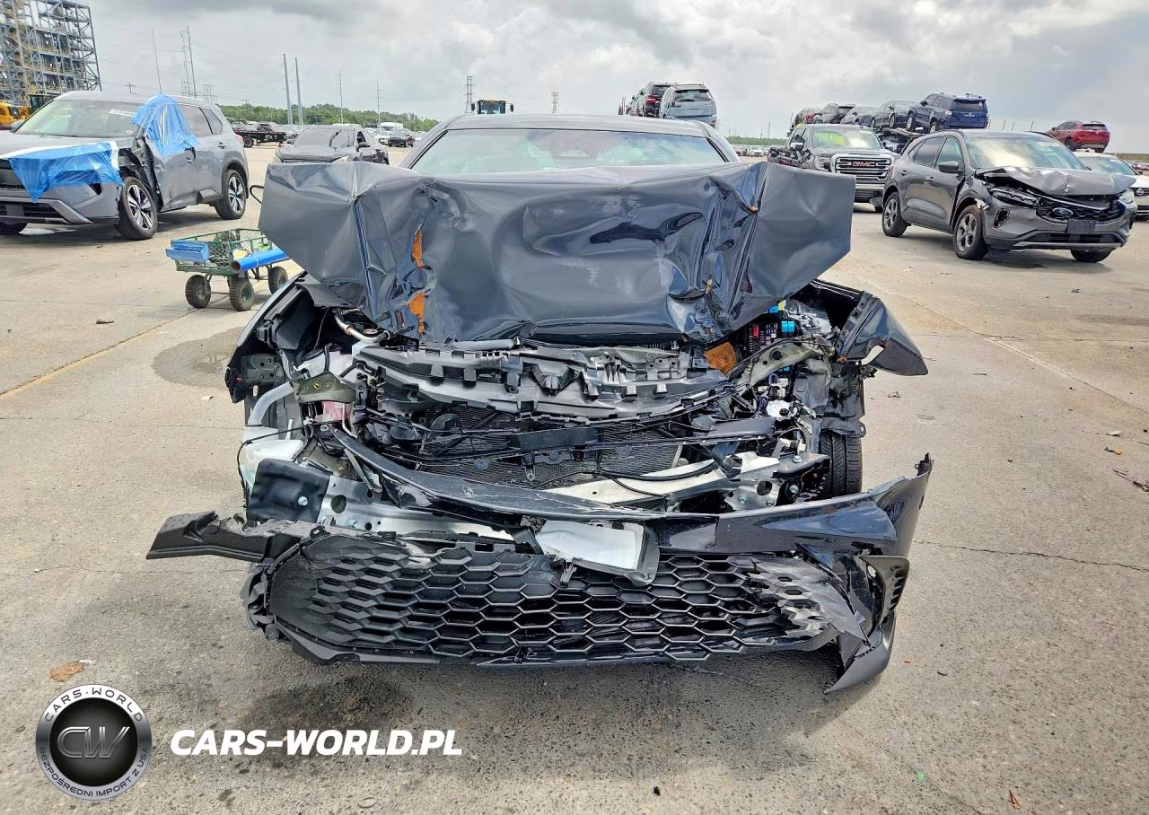 2026 Toyota Camry Se VIN:4T1DAACKXTU274462 - 5
