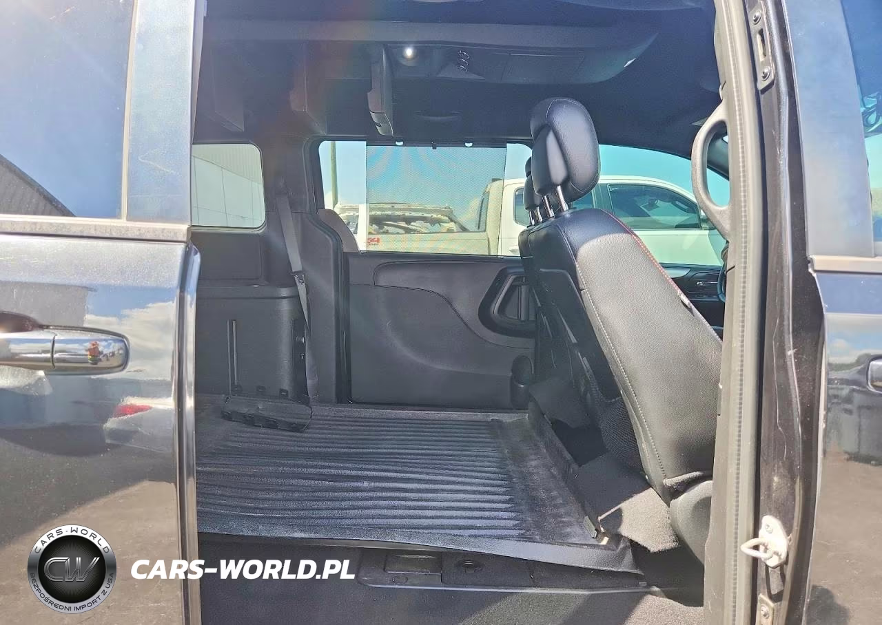 2019 Dodge Grand Caravan Gt VIN:2C4RDGEG7KR562786 - 11