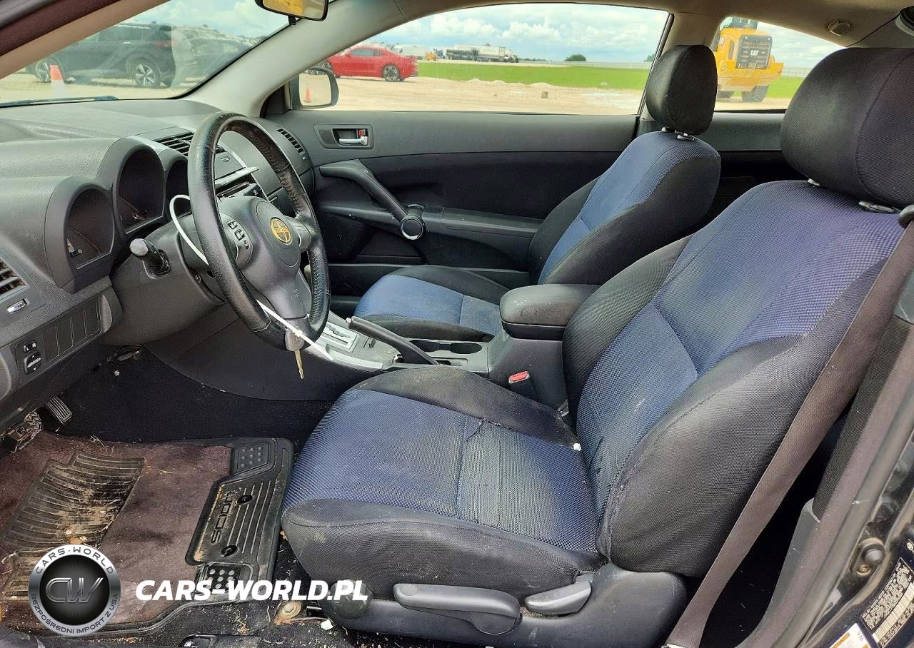 2006 Scion Tc Base VIN:JTKDE177860094366 - 7