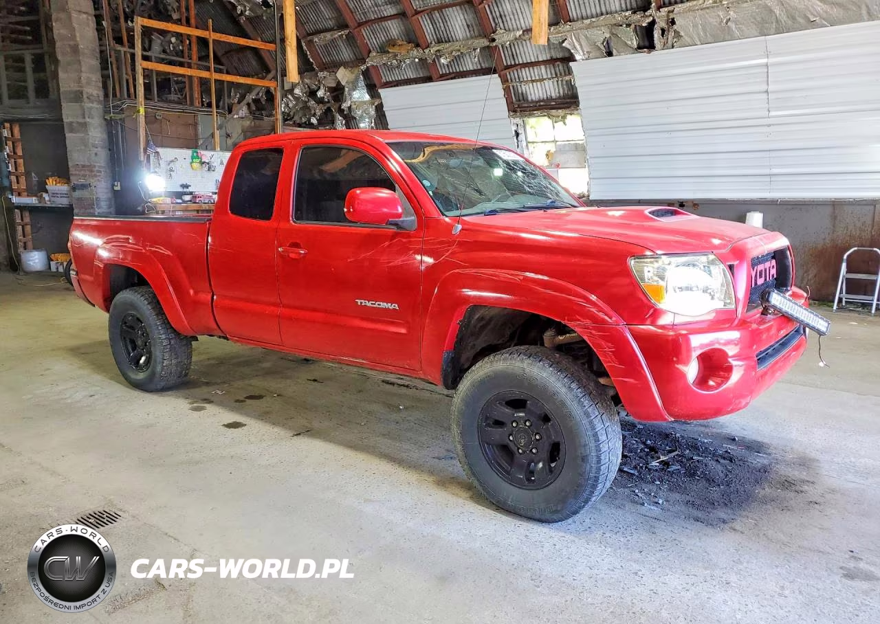 2005 Toyota Tacoma Access Cab VIN:5TEUU42N95Z112793 - 4