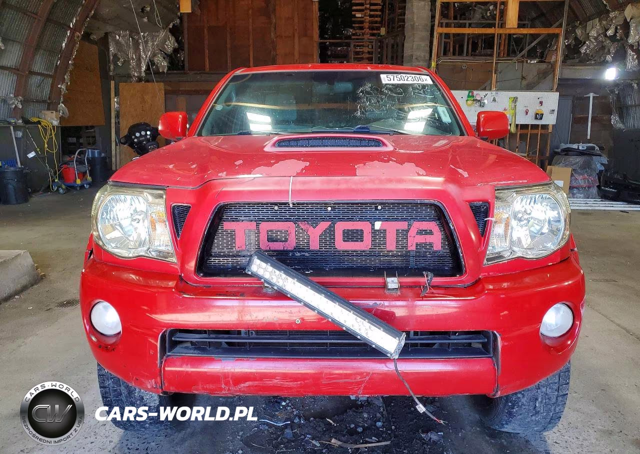 2005 Toyota Tacoma Access Cab VIN:5TEUU42N95Z112793 - 5