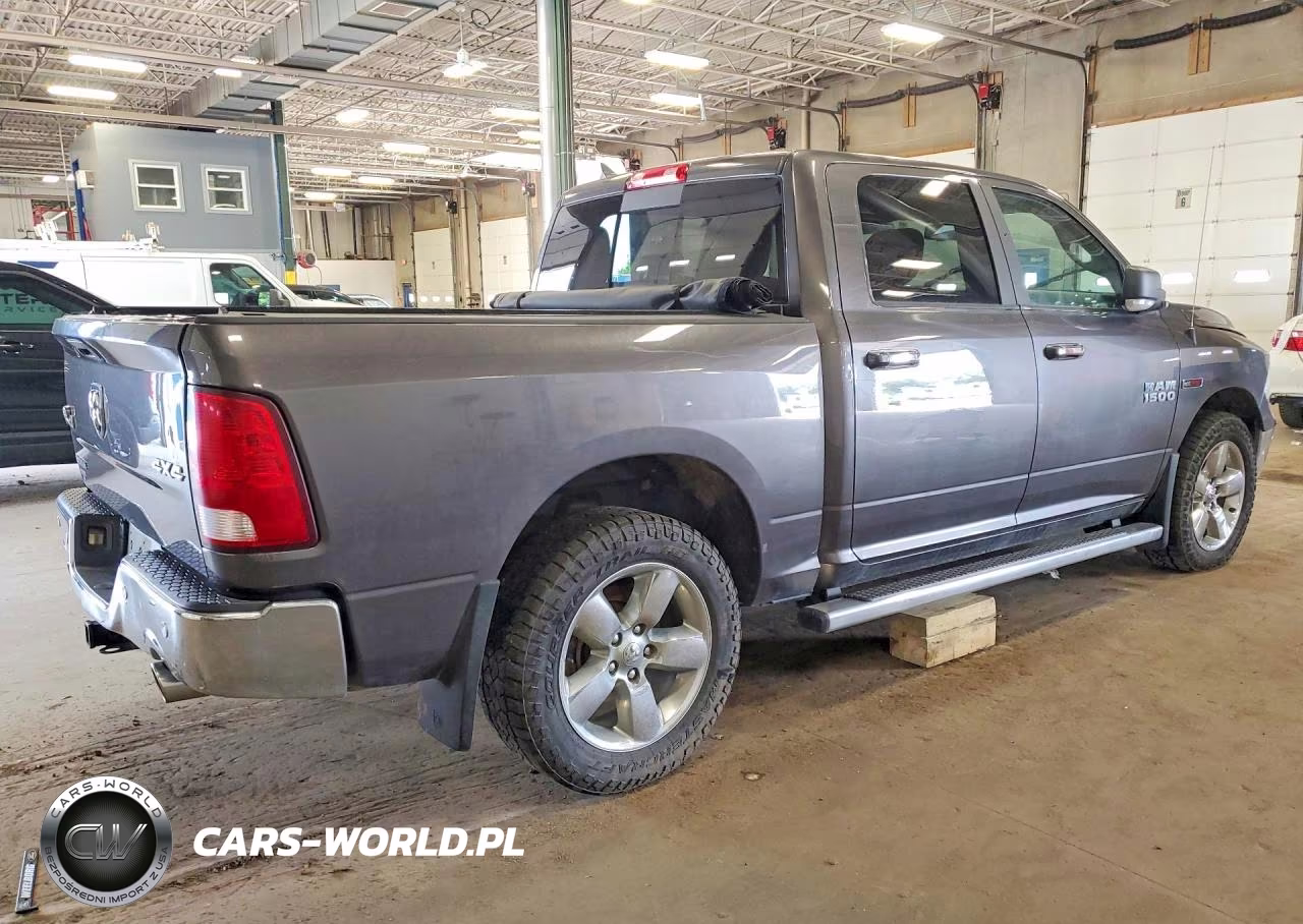 2018 Ram 1500 Slt VIN:1C6RR7LMXJS353587 - 3