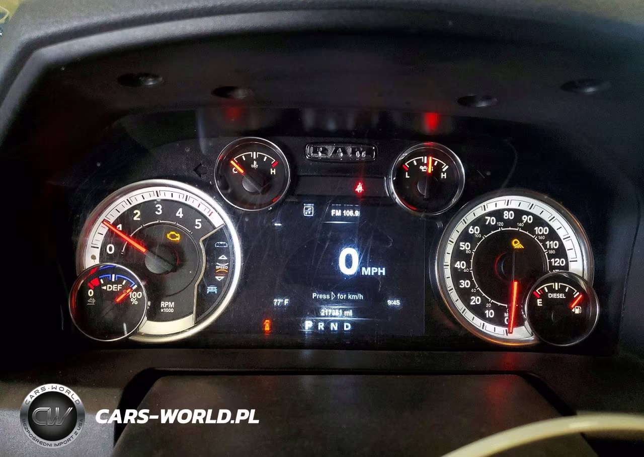 2018 Ram 1500 Slt VIN:1C6RR7LMXJS353587 - 9