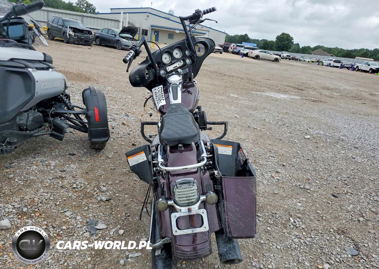 2006 Harley-Davidson Street Glide VIN:1HD1KBW106Y703911 - 4
