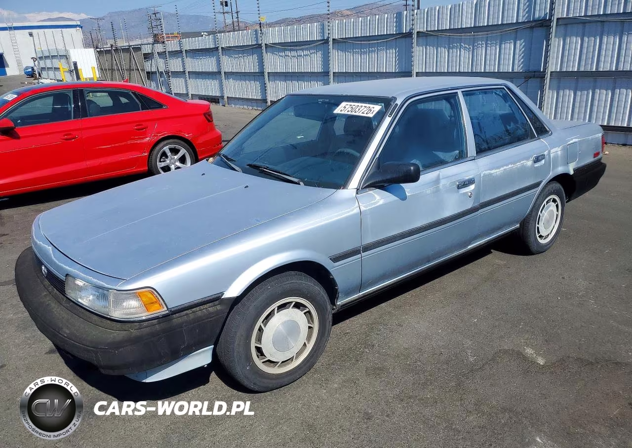 1990 Toyota Camry Base