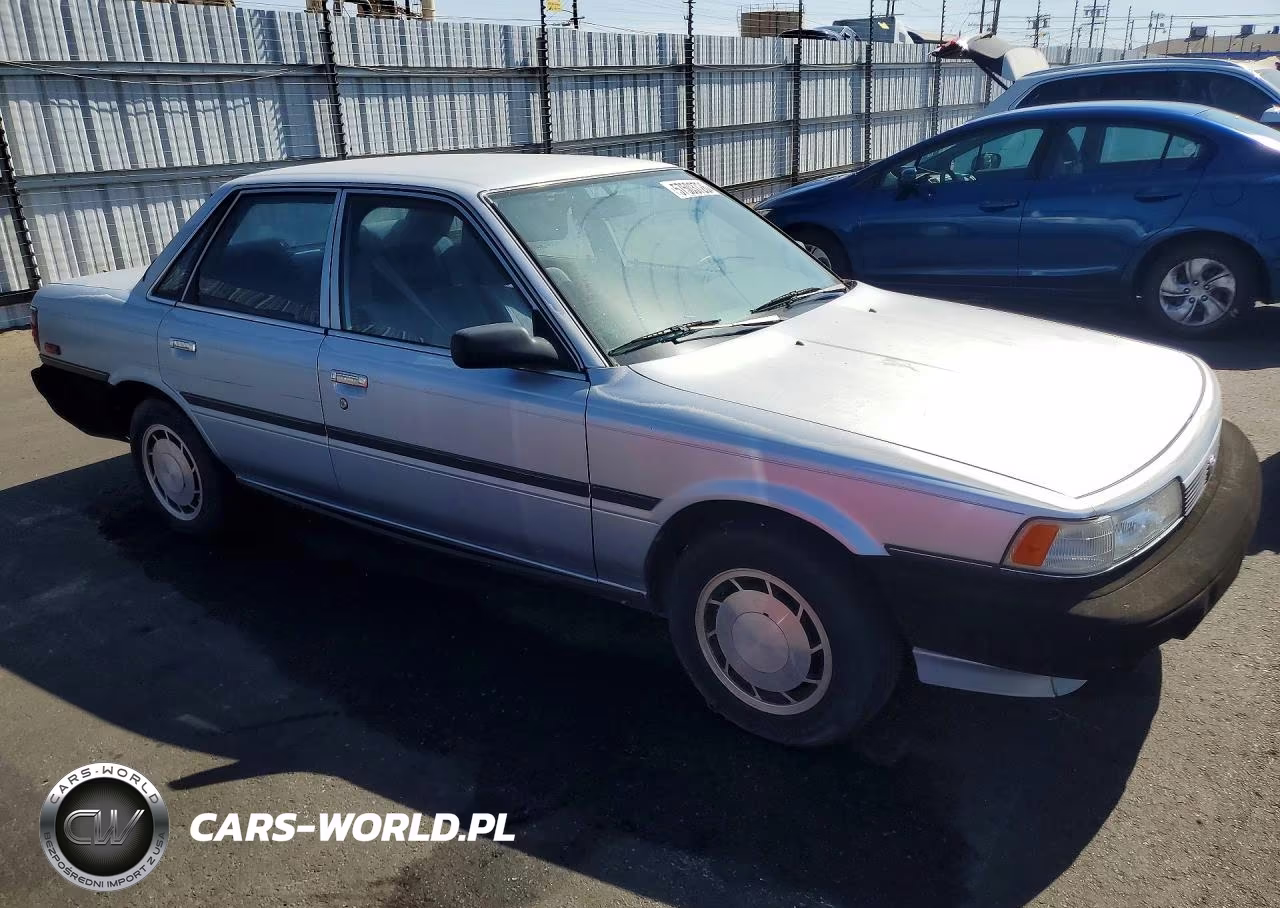 1990 Toyota Camry Base VIN:JT2SV24E9L0342300 - 4