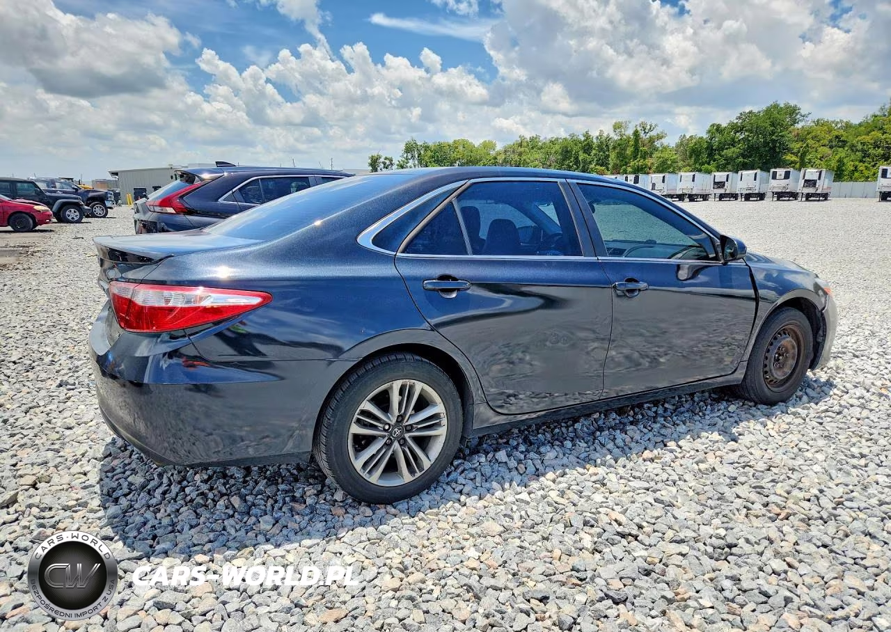 2016 Toyota Camry Se VIN:4T1BF1FK9GU162438 - 3