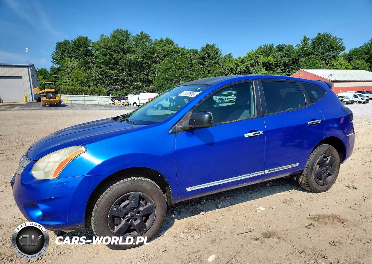 2013 Nissan Rogue S – zdjęcie 1 z 13