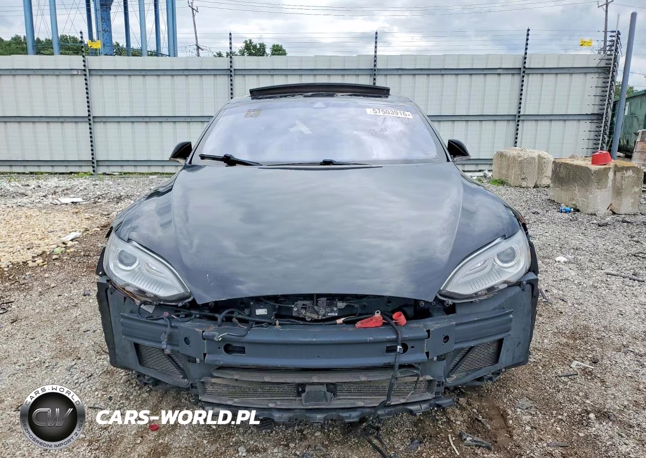 2014 Tesla Model S VIN:5YJSA1H20EFP66661 - 5