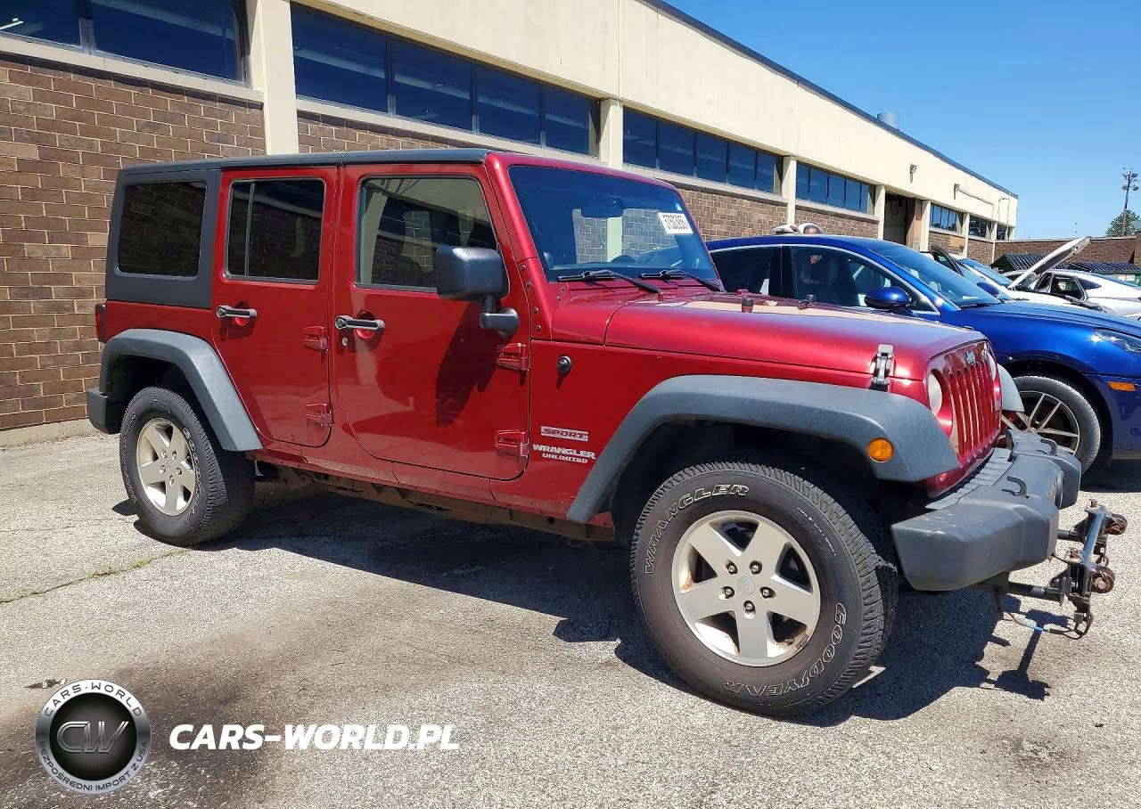 2011 Jeep Wrangler Unlimited Sport VIN:1J4BA3H17BL528912 - 4