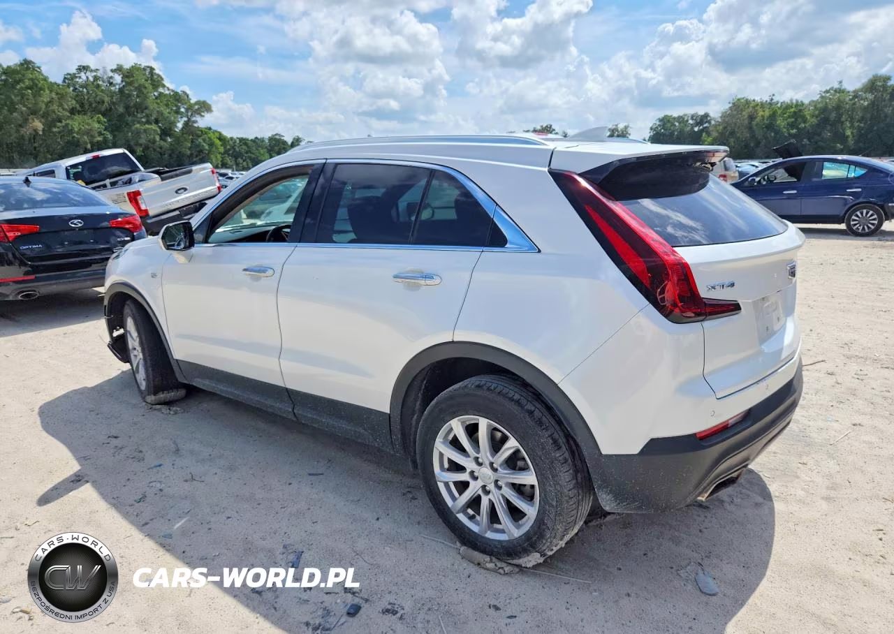 2023 Cadillac Xt4 Luxury VIN:1GYAZAR48PF104176 - 2