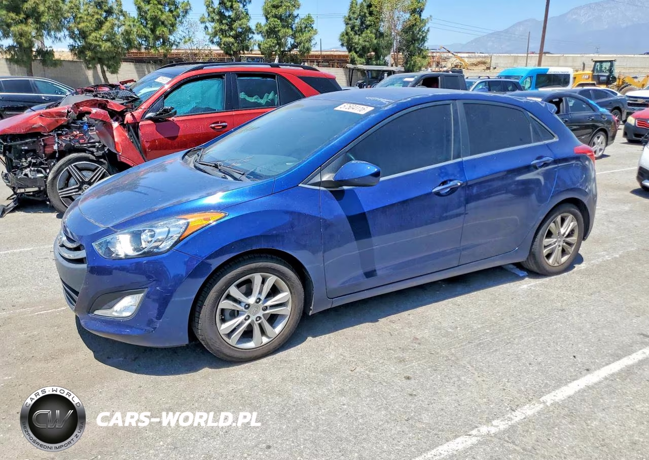 2013 Hyundai Elantra Gt Base – zdjęcie 1 z 13