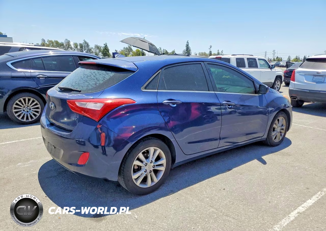 2013 Hyundai Elantra Gt Base VIN:KMHD35LE1DU089004 - 3