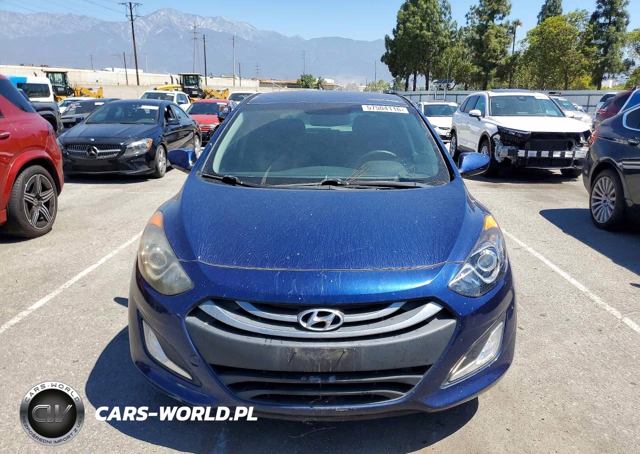 2013 Hyundai Elantra Gt Base VIN:KMHD35LE1DU089004 - 5