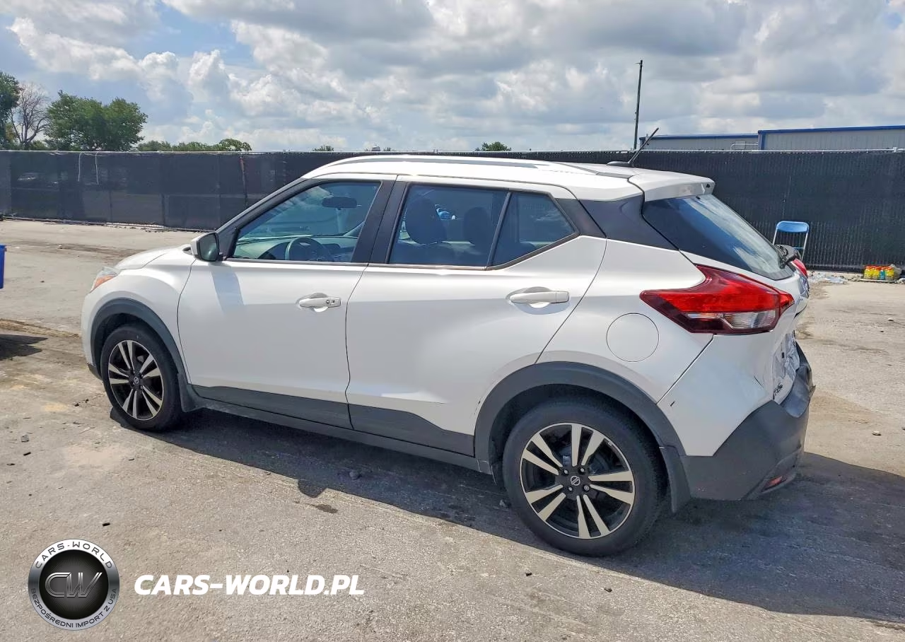 2019 Nissan Kicks VIN:3N1CP5CU7KL503974 - 2