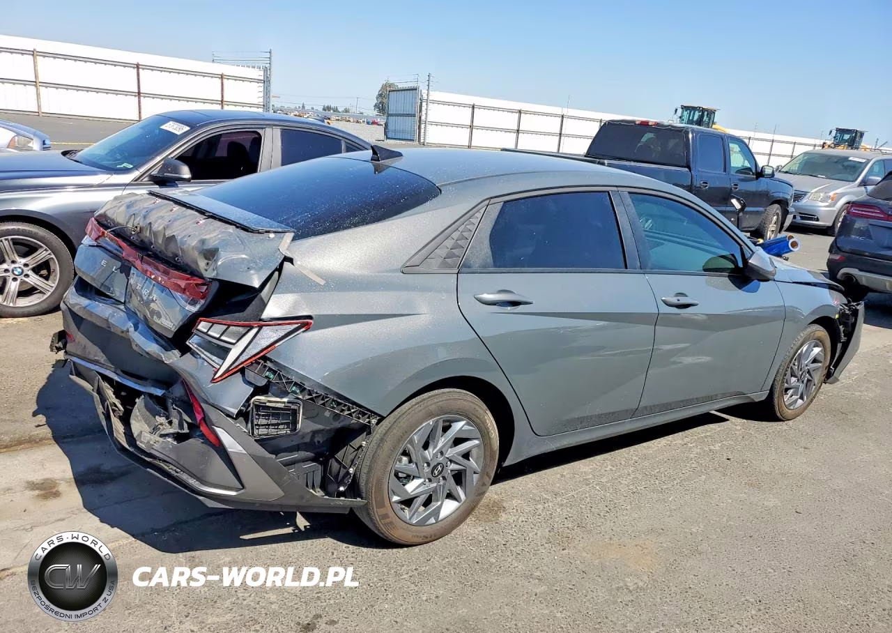 2026 Hyundai Elantra Hybrid Blue VIN:KMHLM4DJXTU187008 - 3