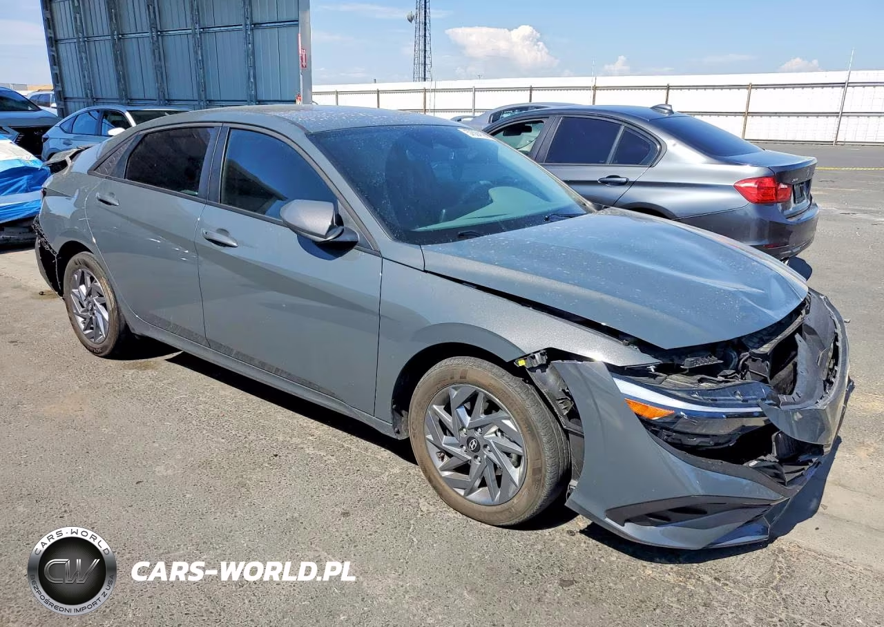2026 Hyundai Elantra Hybrid Blue VIN:KMHLM4DJXTU187008 - 4