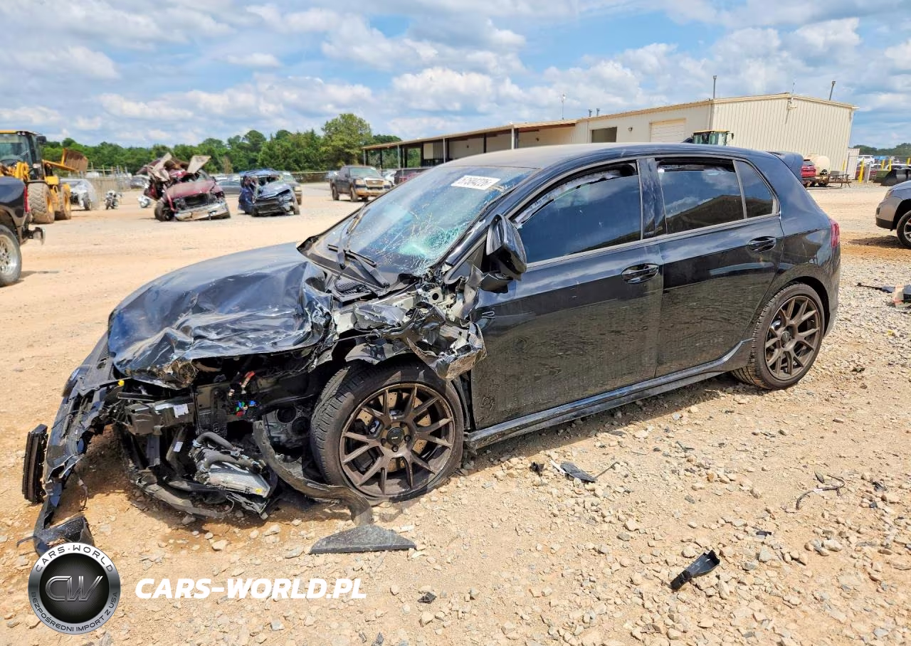 2025 Volkswagen Golf R Black Edition – zdjęcie 1 z 14