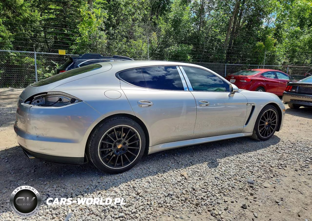 2012 Porsche Panemara 4 VIN:WP0AA2A72CL018852 - 3