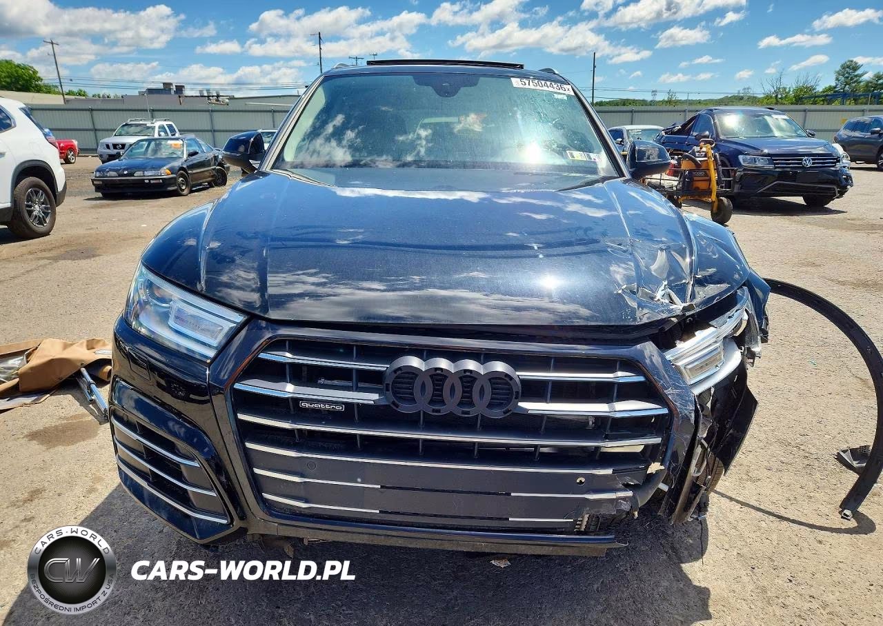 2020 Audi Q5 E Premium VIN:WA1G2AFYXL2103926 - 5