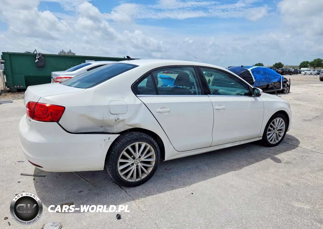 2013 Volkswagen Jetta Tdi VIN:3VWLL7AJ9DM360730 - 3