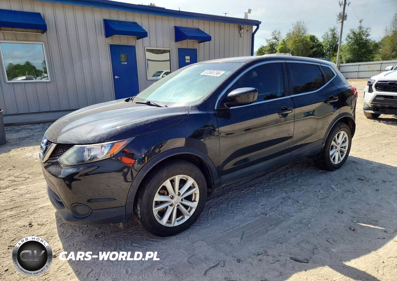 2017 Nissan Rogue Sport S