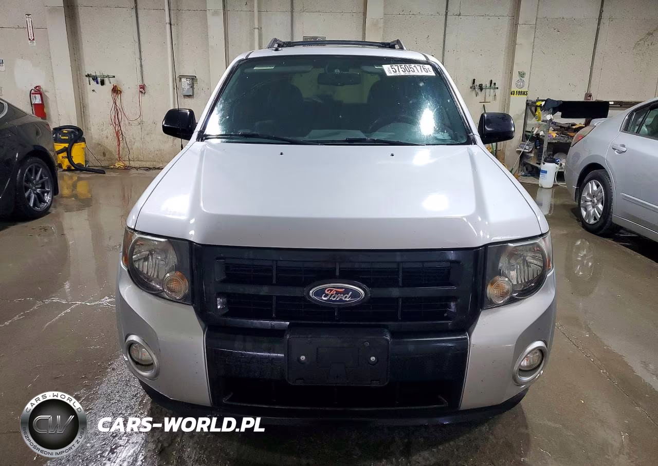 2011 Ford Escape Xlt VIN:1FMCU0D71BKB23463 - 5