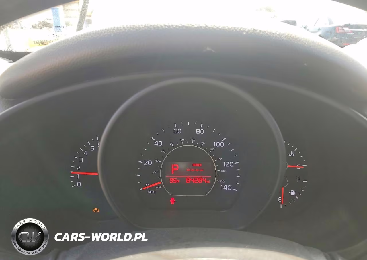 2015 Kia Soul + VIN:KNDJP3A59F7795464 - 9