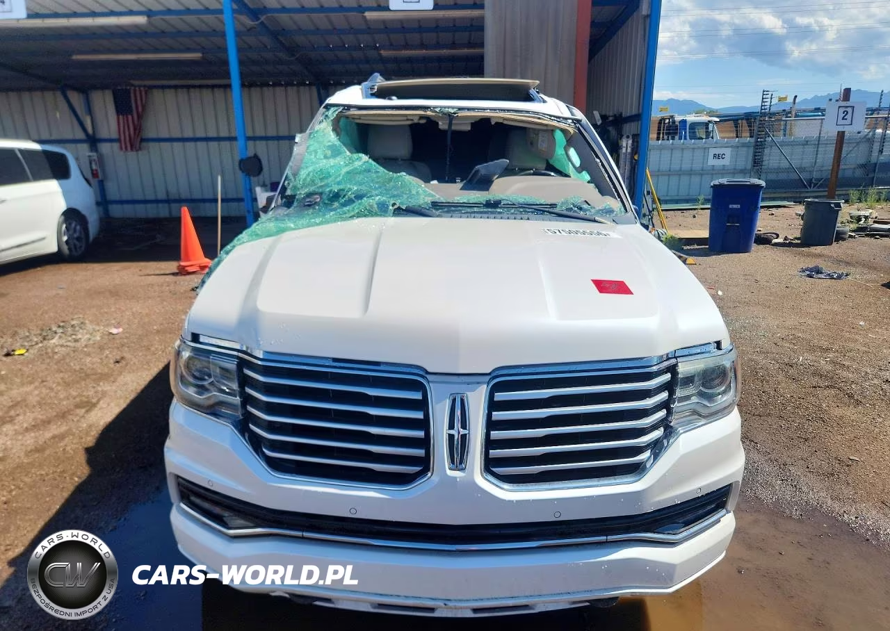 2017 Lincoln Navigator Select VIN:5LMJJ2JT7HEL13883 - 5
