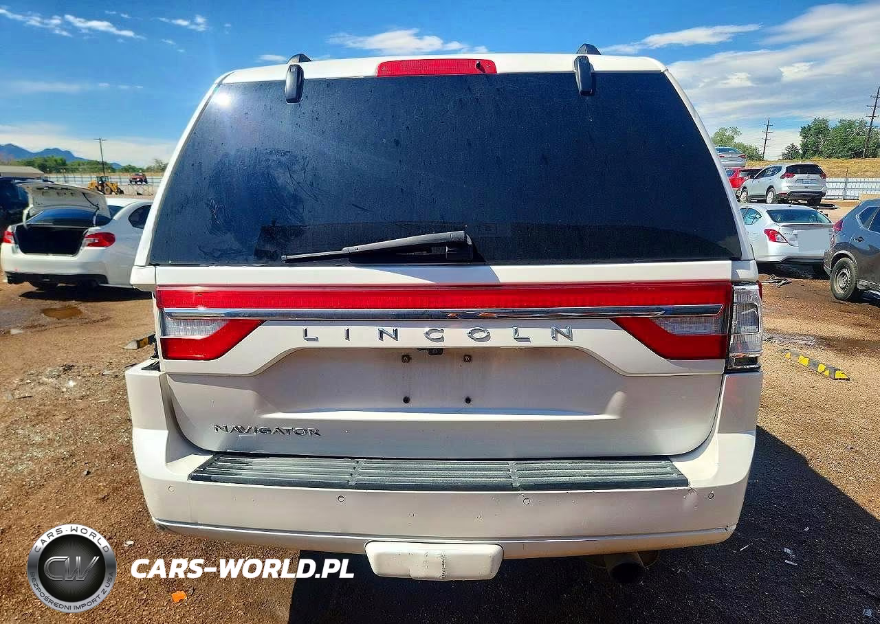 2017 Lincoln Navigator Select VIN:5LMJJ2JT7HEL13883 - 6