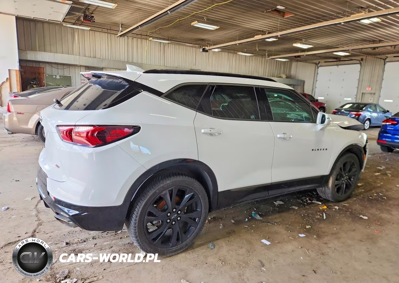 2019 Chevrolet Blazer Rs VIN:3GNKBJRS5KS638549 - 3