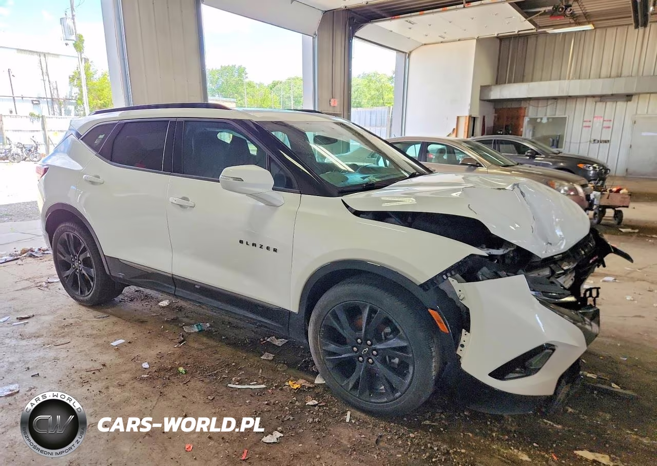 2019 Chevrolet Blazer Rs VIN:3GNKBJRS5KS638549 - 4